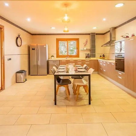 - 4460 Mallorca Villa