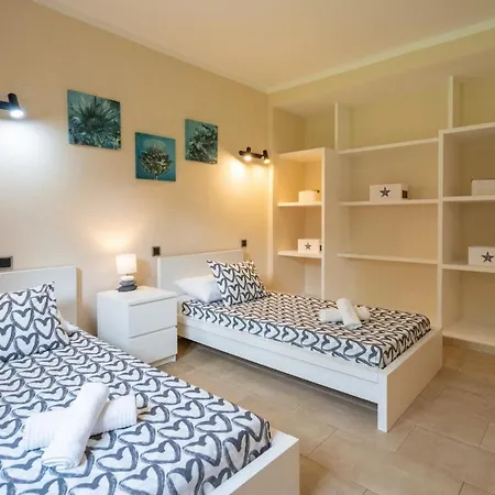 - 4460 Mallorca * Campos (Mallorca)