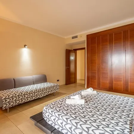 - 4460 Mallorca Campos (Mallorca)