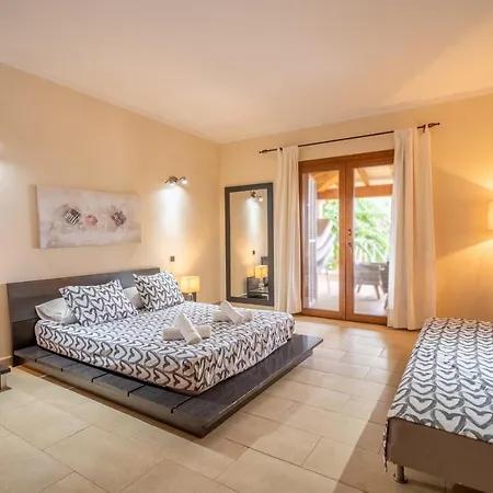 - 4460 Mallorca * Campos (Mallorca)
